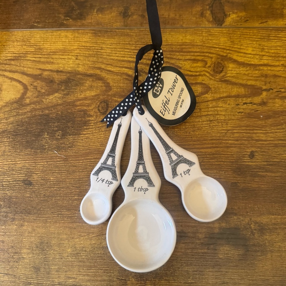 Boston Warehouse Eiffel Tower Ceramic Measuring‎ Spoons Paris Decor 3 Pc Set